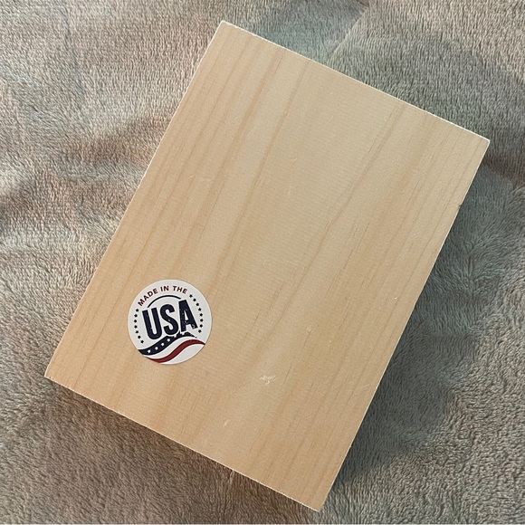 ⭐️3/$25⭐️ NEW “Teachers Change the World One Child at a Time” Box Sign Decor - Picture 2 of 5